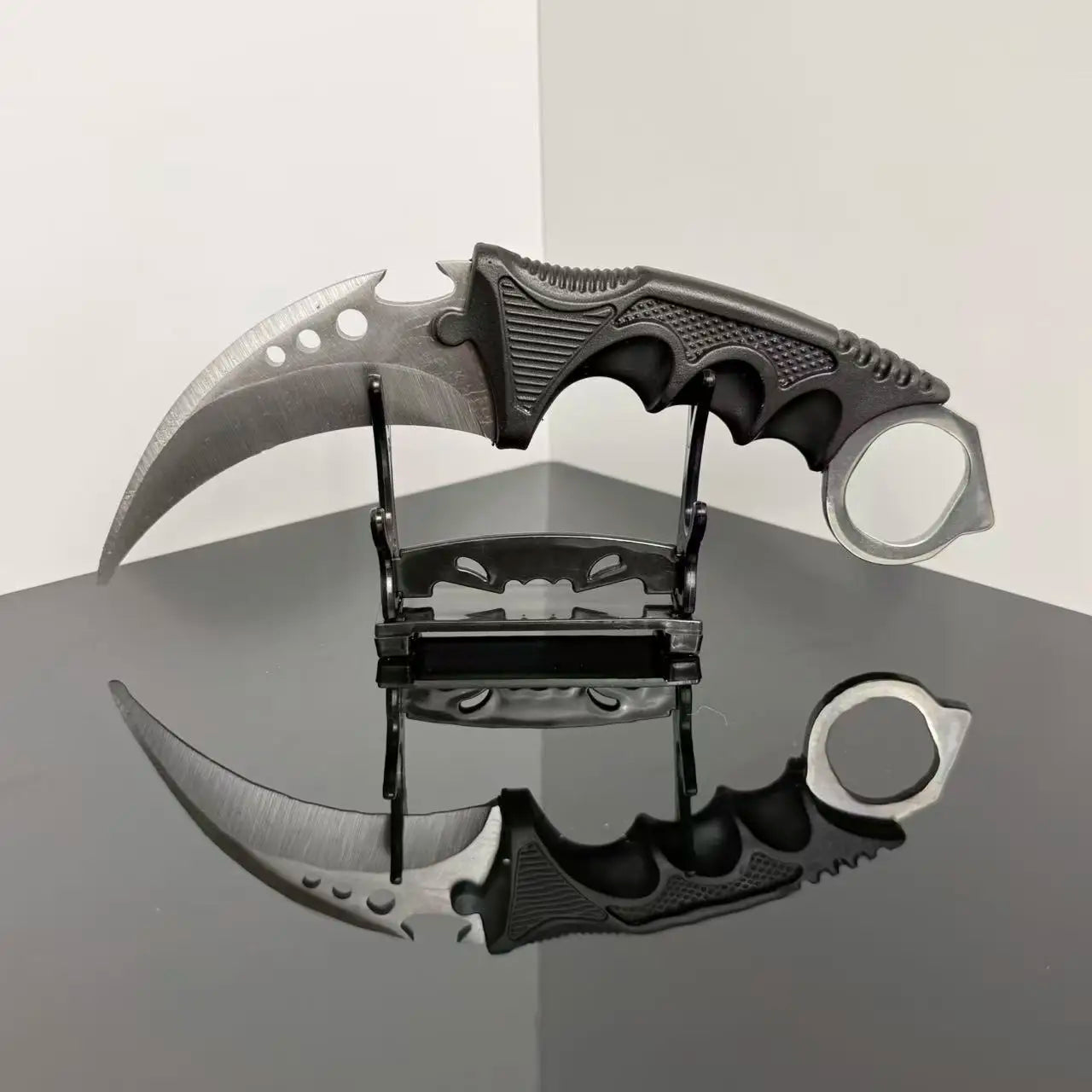 Karambit Metal